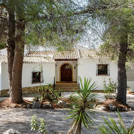 Rosa Villa Jávea