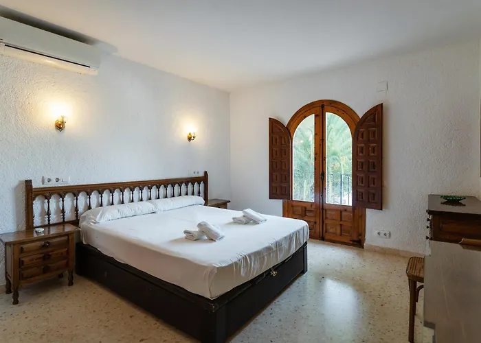 Rosa Villa Javea