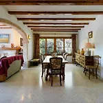 Villa Rosa *