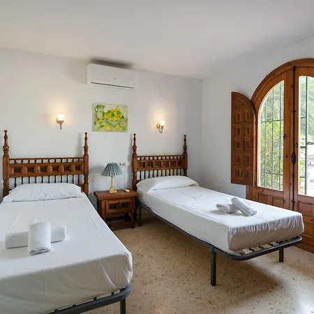 Rosa Villa Jávea